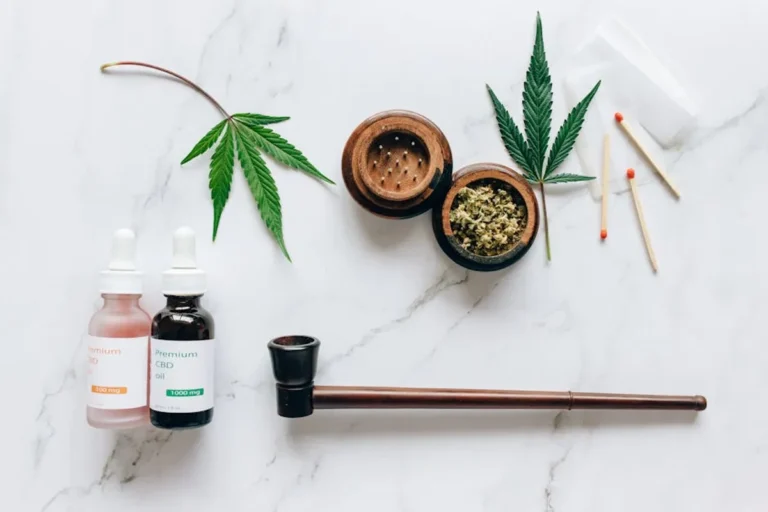 Hemp Oil for Women Over 40: A Practical Guide