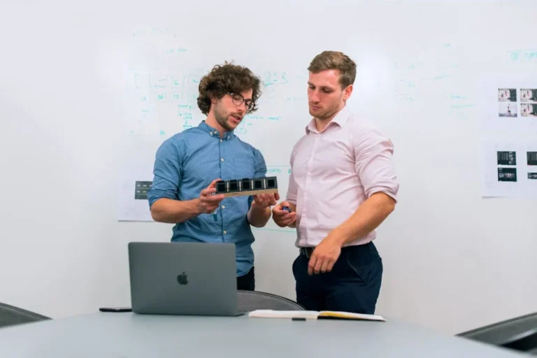Programgeeks Review: What It Is, Features, Safety, and Alternatives